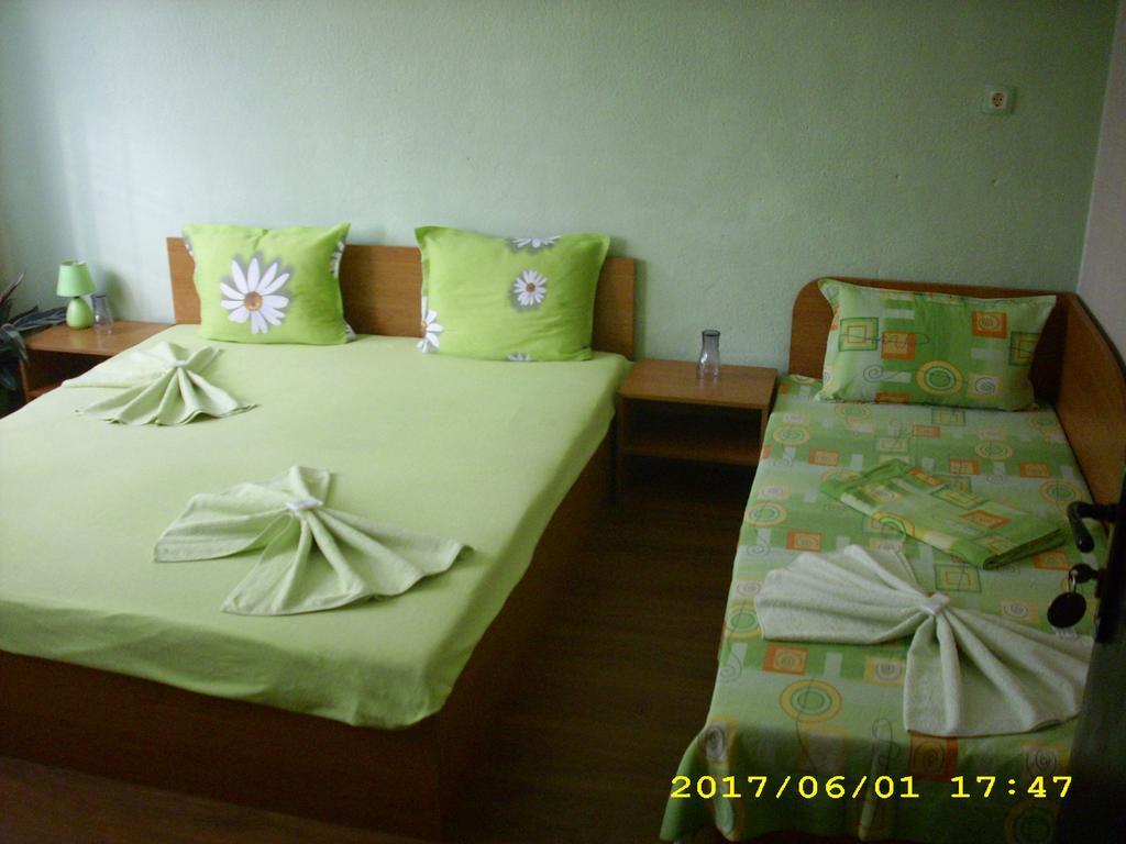 Villa Ribaritsa Buitenkant foto